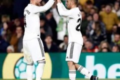 巴塞罗那欧冠逆转托雷斯建功，锁定欧联杯资格